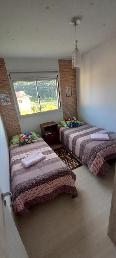 Apartamento familiar das gurias Canela Exterior foto